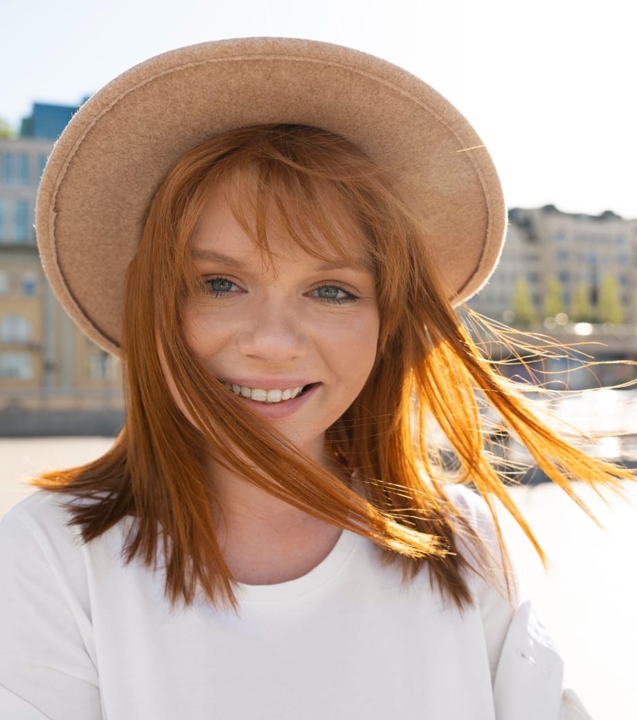Permanent makeup artist Svetlana Kuragina